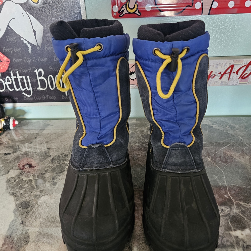 Sporto Blue and Black Insulated Winter Snow Boots Size 6